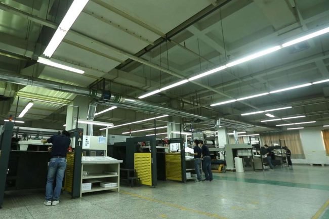 画册宣传单页印刷,保定雄安包装盒,北京手提袋制作,名片,展架,台历,礼盒