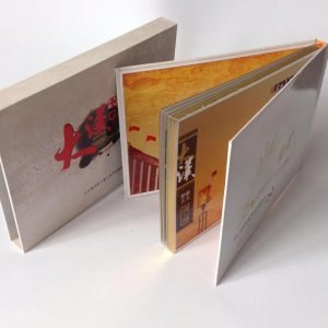 画册宣传单页印刷,保定雄安包装盒,北京手提袋制作,名片,展架,台历,礼盒