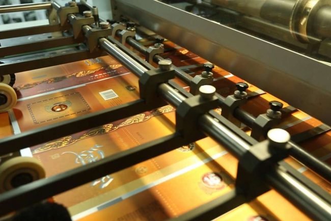 画册宣传单页印刷,保定雄安包装盒,北京手提袋制作,名片,展架,台历,礼盒